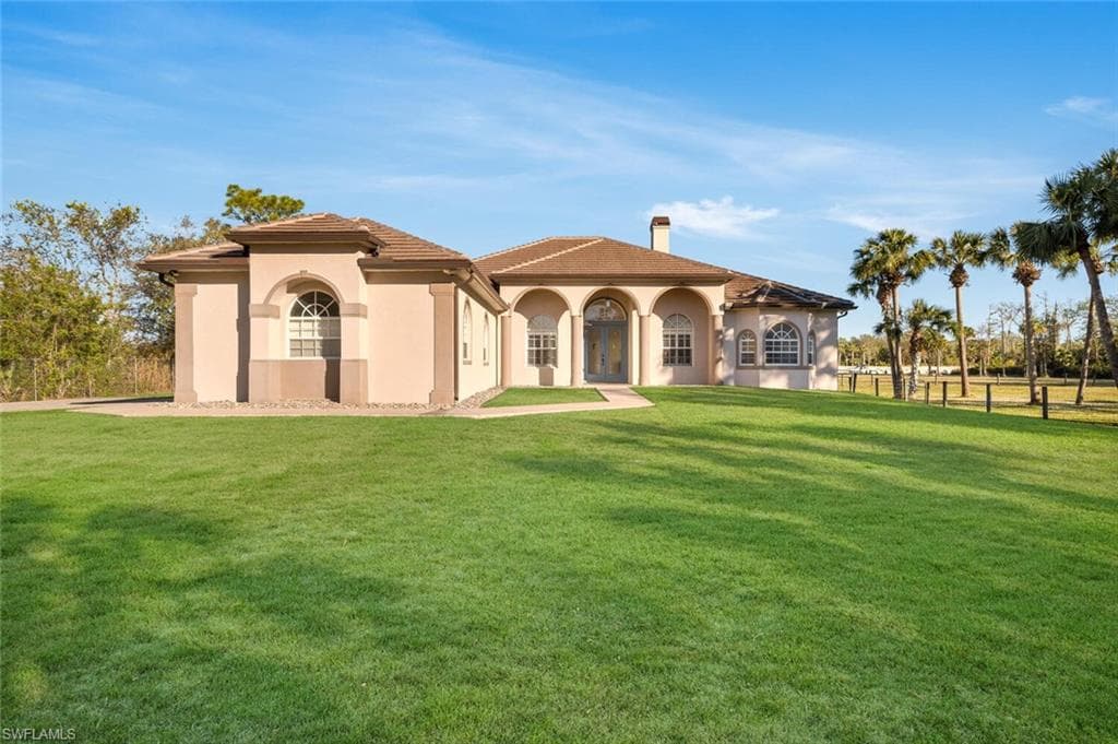 841 10th AVE NW NAPLES, FL 34120