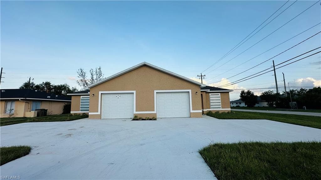 1825 SW Santa Barbara PL CAPE CORAL, FL 33991