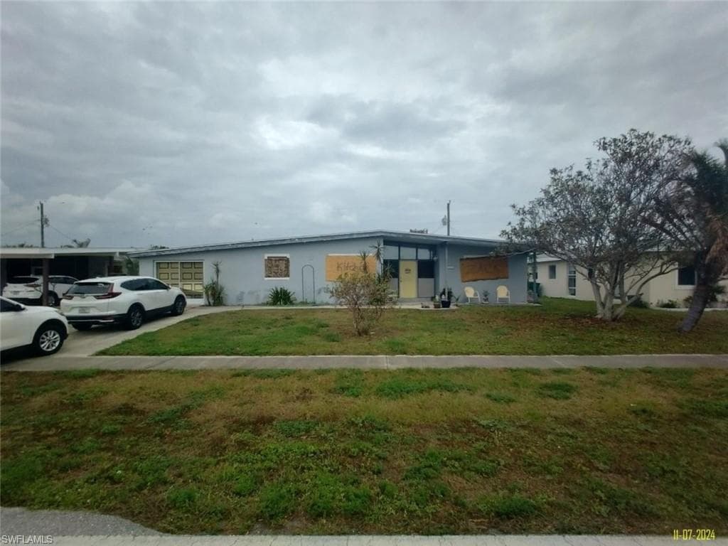21484 Edgewater DR PORT CHARLOTTE, FL 33952