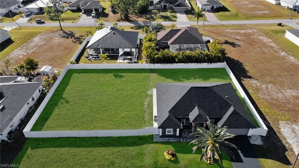 4000 NE 9th AVE CAPE CORAL, FL 33909