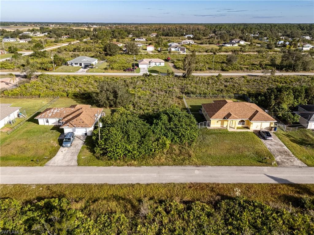 2710 69th Street West LEHIGH ACRES, FL 33971