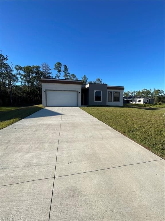 132 Viewpoint DR LEHIGH ACRES, FL 33972