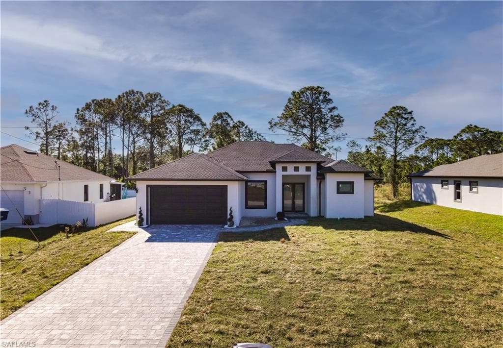 1042 Milwaukee BLVD LEHIGH ACRES, FL 33974