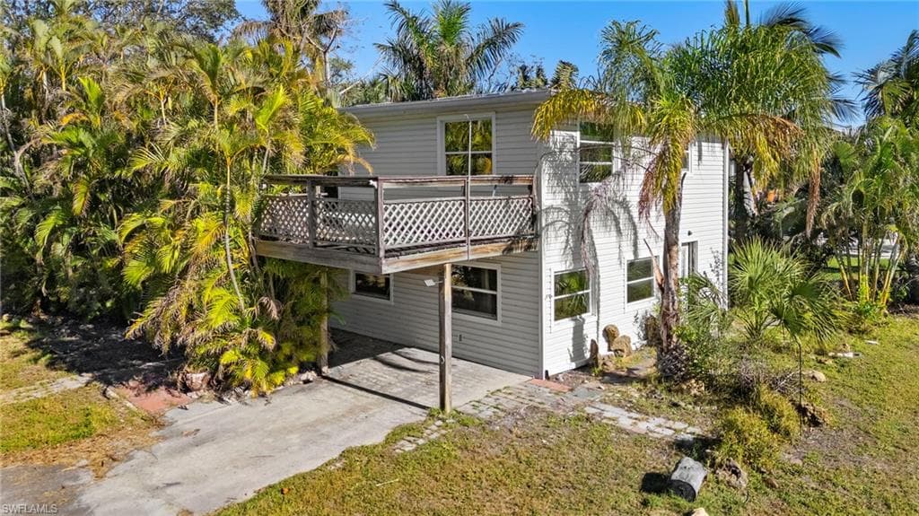 7222 Coca Sabal LN FORT MYERS, FL 33908