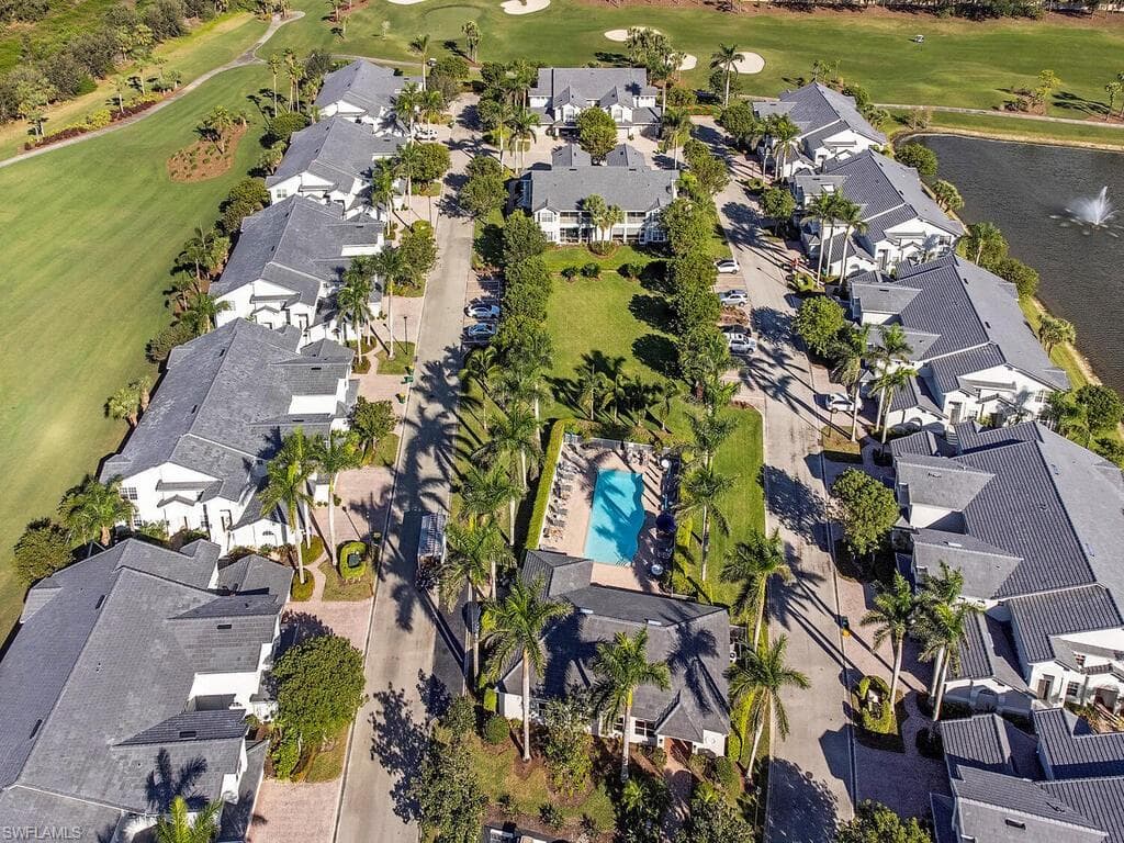 5975 Pinnacle LN 101 NAPLES, FL 34110