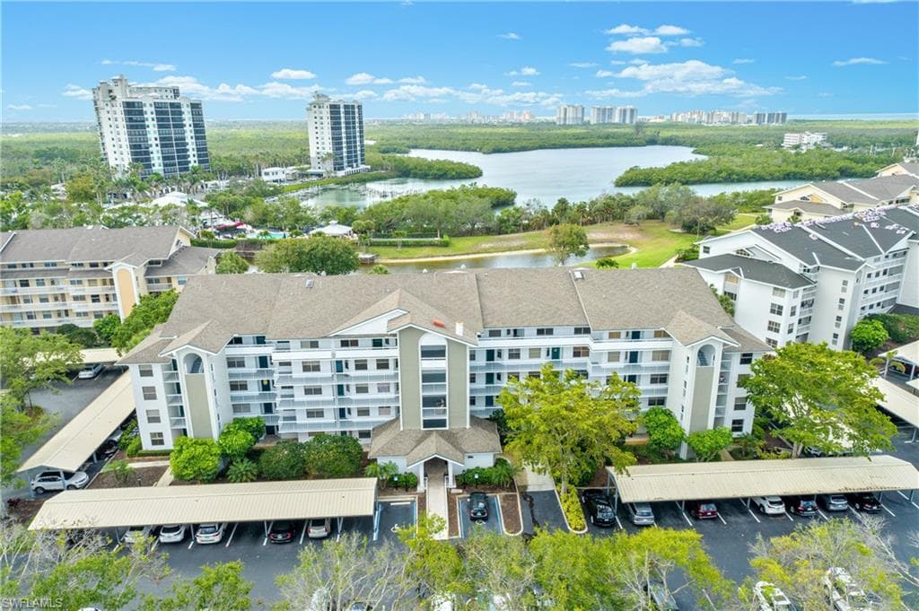 360 Horse Creek DR 106 NAPLES, FL 34110