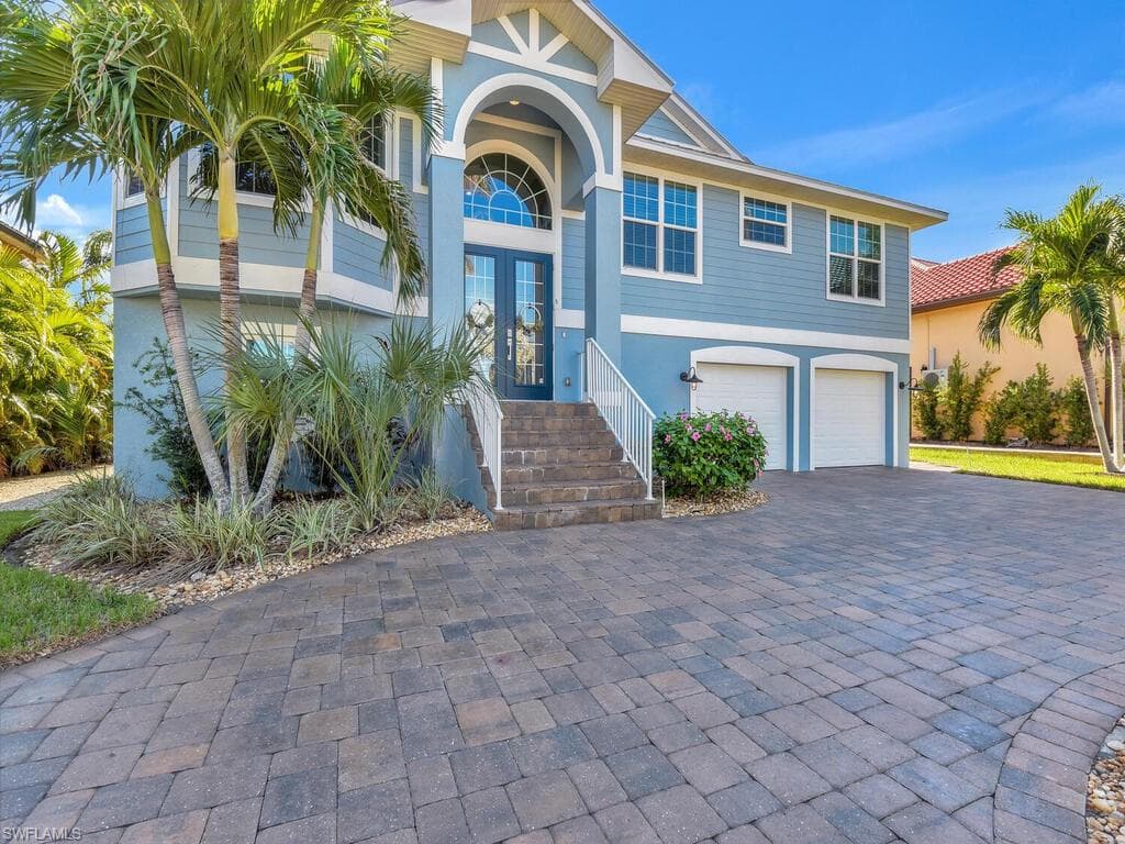 11781 Isle Of Palms DR FORT MYERS BEACH, FL 33931