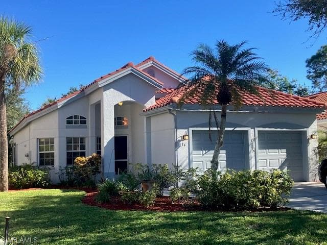 136 Lady Palm DR NAPLES, FL 34104