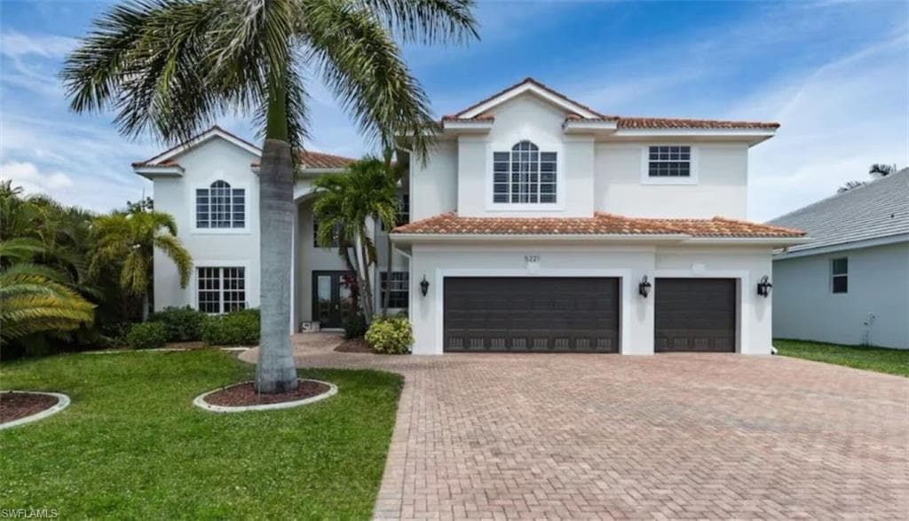 5221 Seagull CT CAPE CORAL, FL 33904