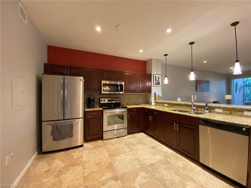 10020 Heather LN 902 NAPLES, FL 34119
