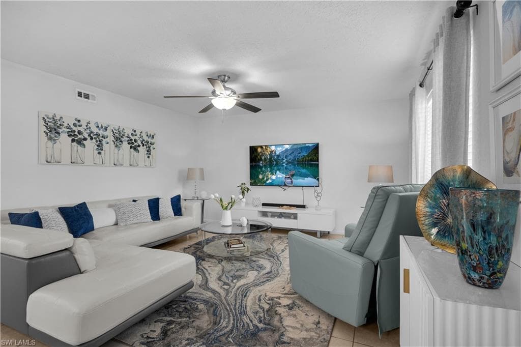 4601 Bayshore DR A2 NAPLES, FL 34112