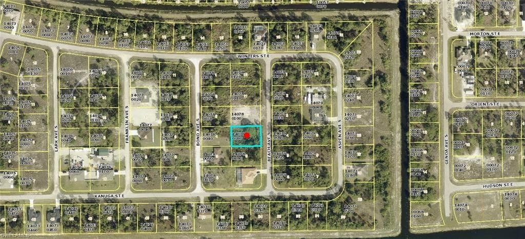 626 Beach AVE S LEHIGH ACRES, FL 33974