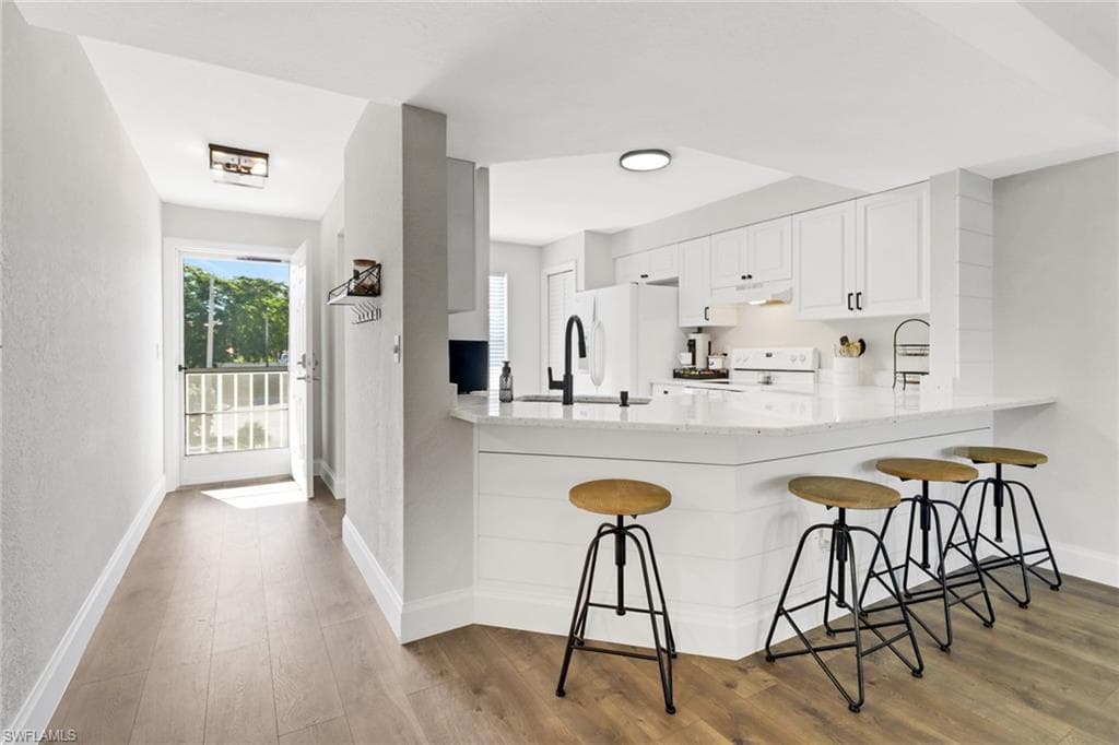 9580 Victoria LN A-203 NAPLES, FL 34109