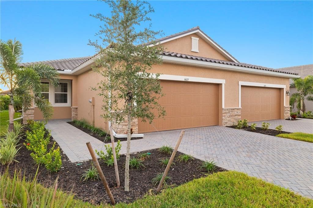 6622 Good Life ST FORT MYERS, FL 33966