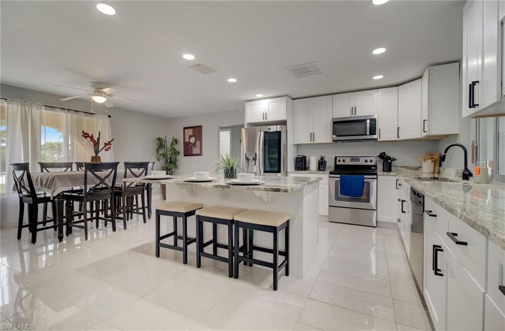 5410 Coronado PKWY CAPE CORAL, FL 33904