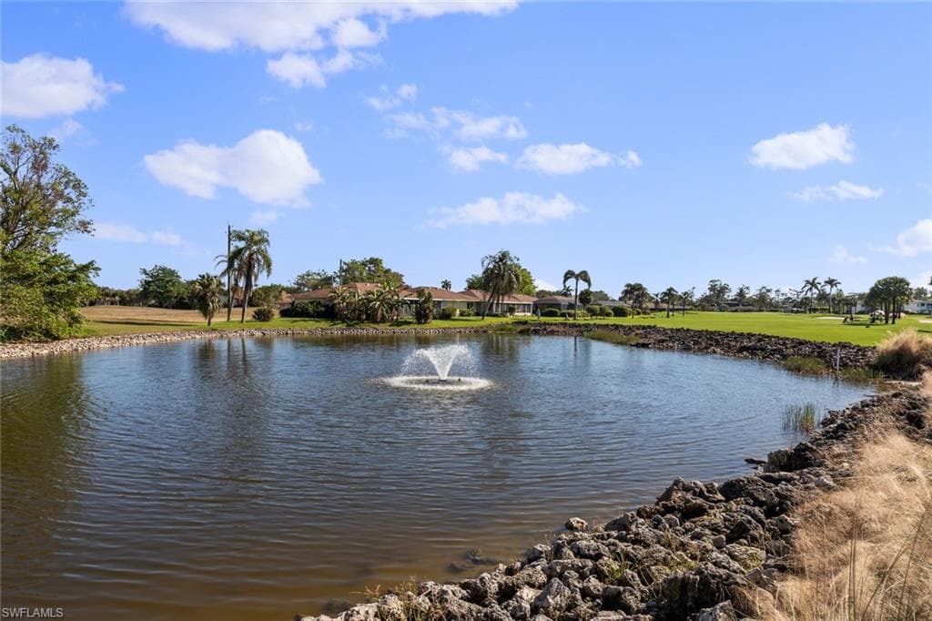 105 Penny LN 6 NAPLES, FL 34112