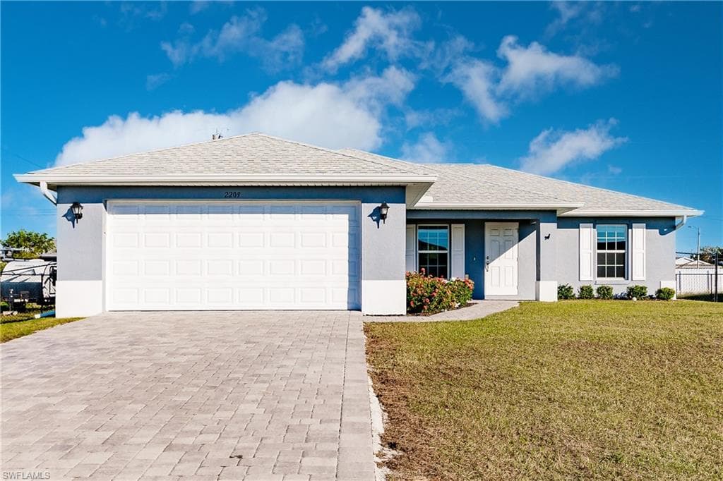 2209 NE 6th PL CAPE CORAL, FL 33909