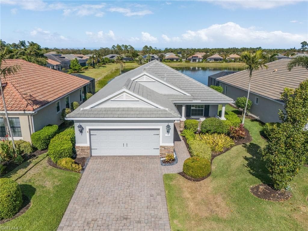 3728 Canopy CIR NAPLES, FL 34120