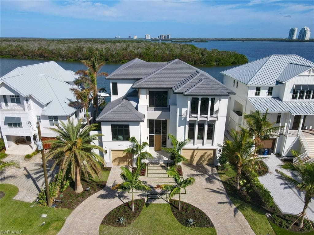 26762 McLaughlin BLVD BONITA SPRINGS, FL 34134