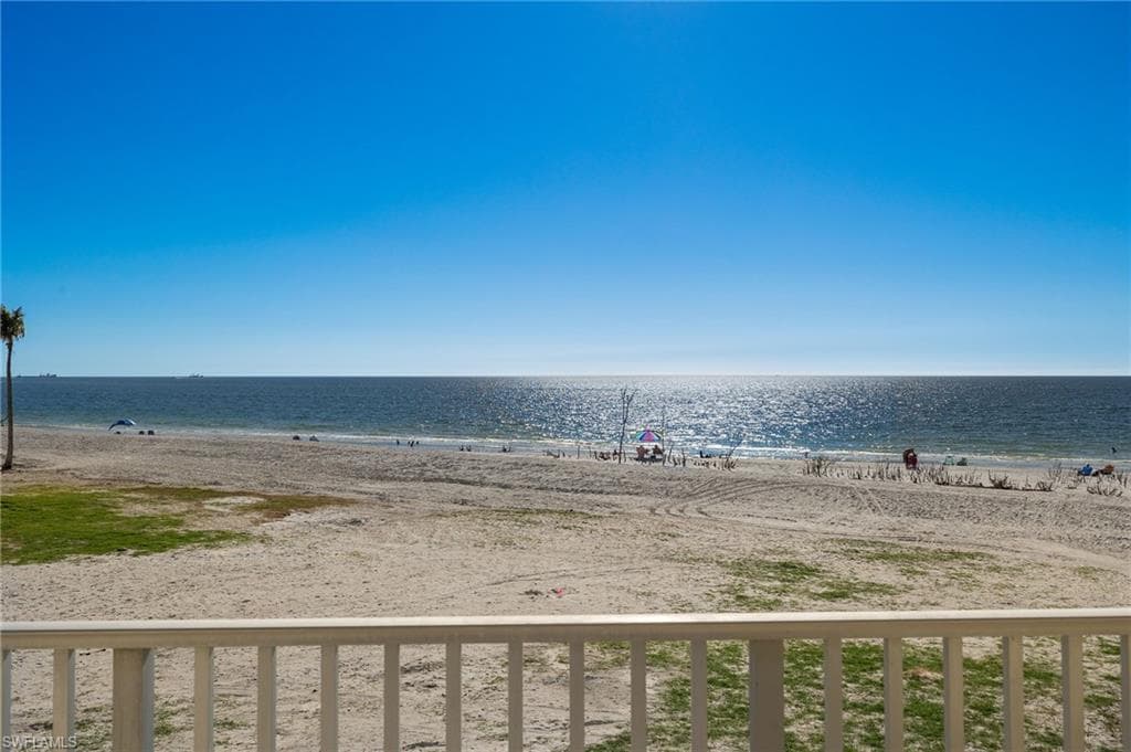 7330 Estero BLVD 102 FORT MYERS BEACH, FL 33931