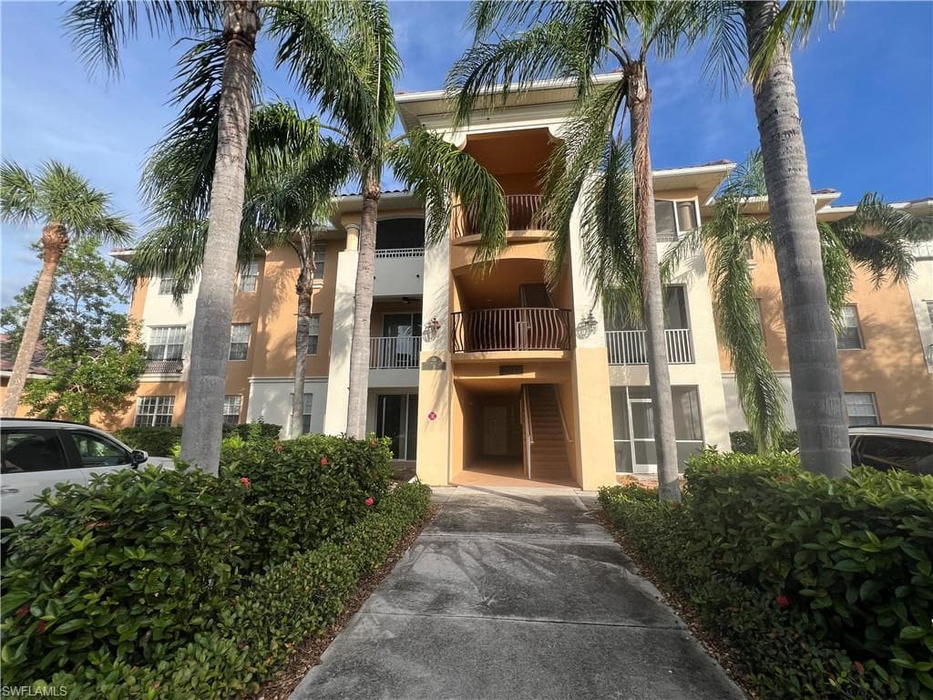 3961 Pomodoro CIR 203 CAPE CORAL, FL 33909