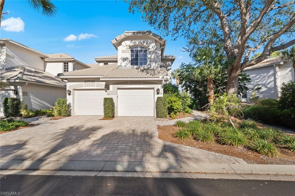 27040 Lake Harbor CT 102 BONITA SPRINGS, FL 34134
