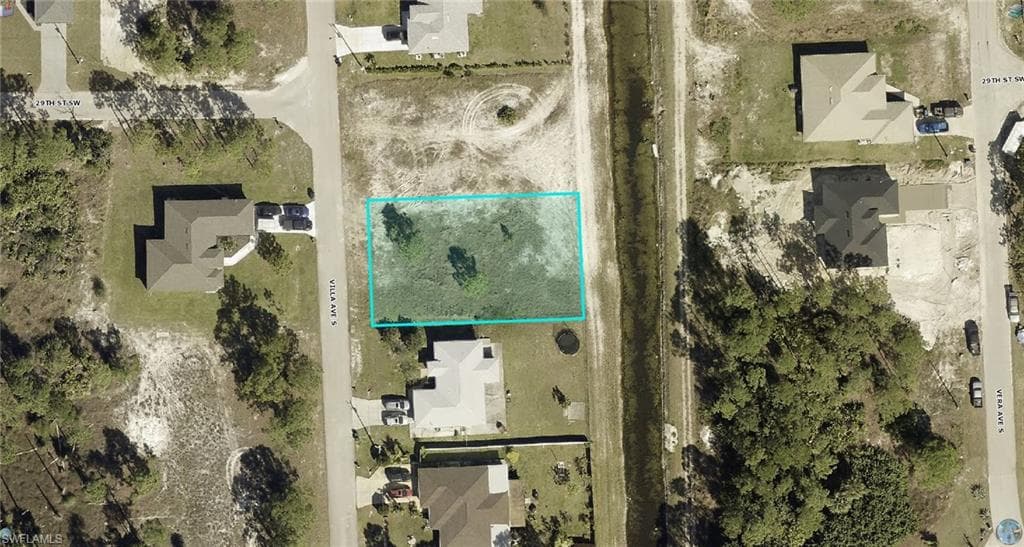 2903 Villa AVE S LEHIGH ACRES, FL 33976