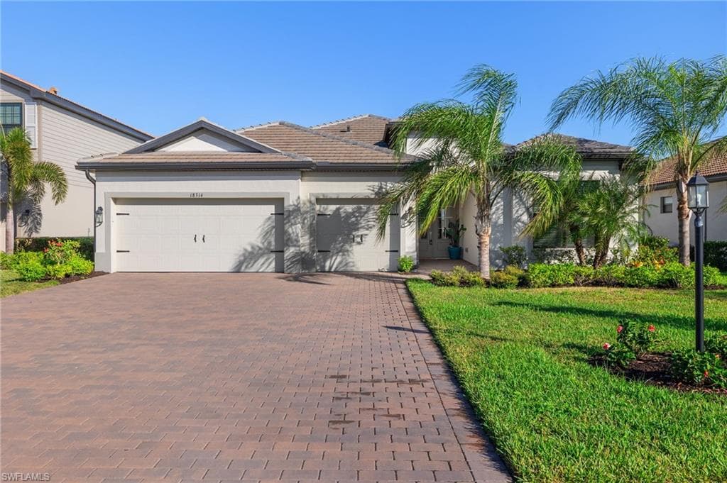 18314 Parksville DR ESTERO, FL 33928