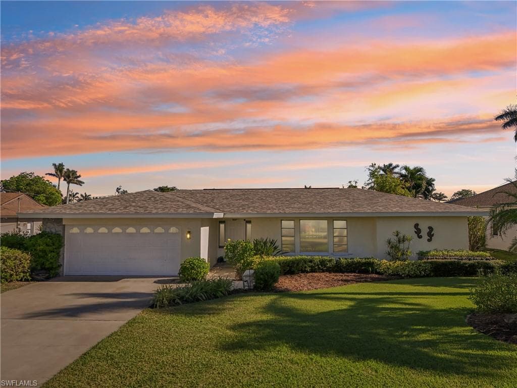 5219 Seminole CT CAPE CORAL, FL 33904