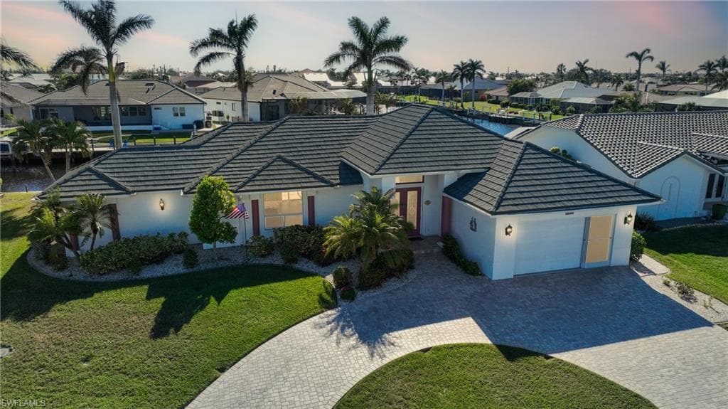 809 Lucia DR PUNTA GORDA, FL 33950