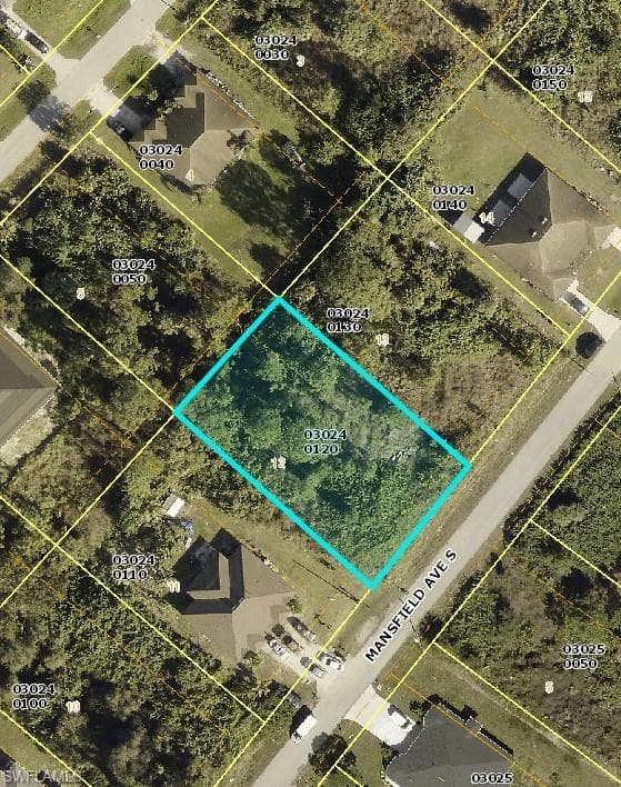 2416-2418 MANSFIELD AVE S LEHIGH ACRES, FL 33973