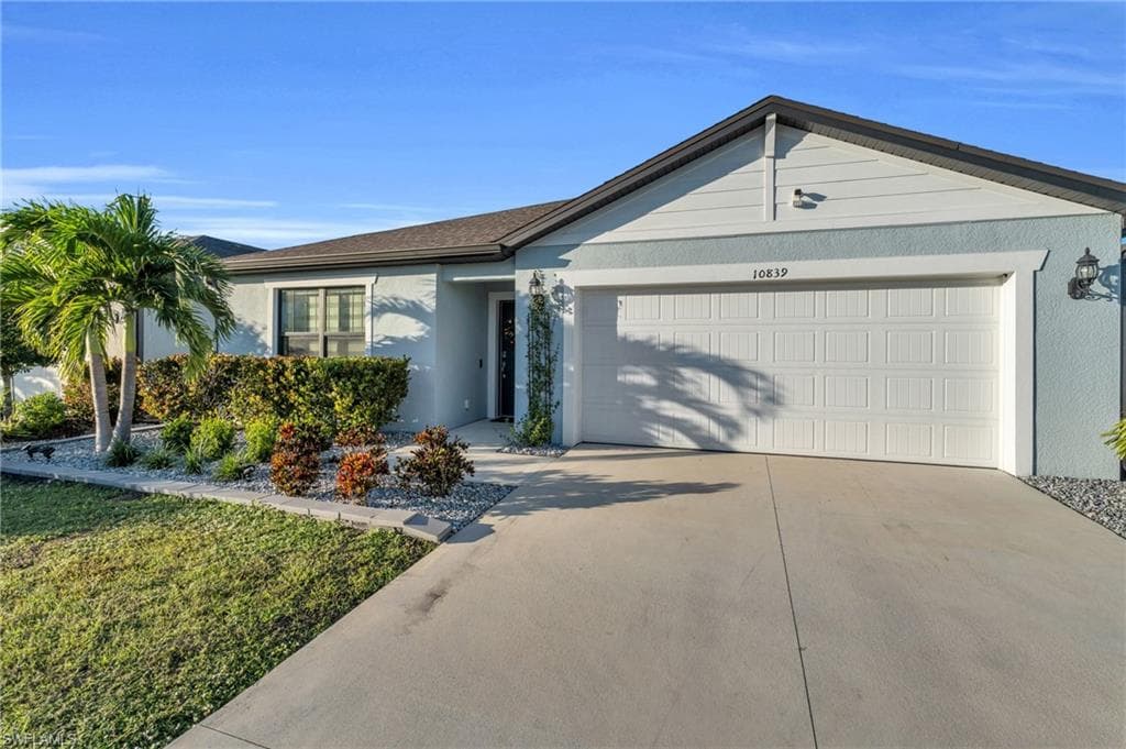 10839 MARLBERRY WAY NORTH FORT MYERS, FL 33917