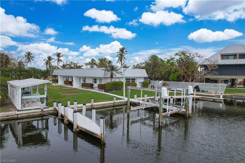 7745 Bocilla LN BOKEELIA, FL 33922
