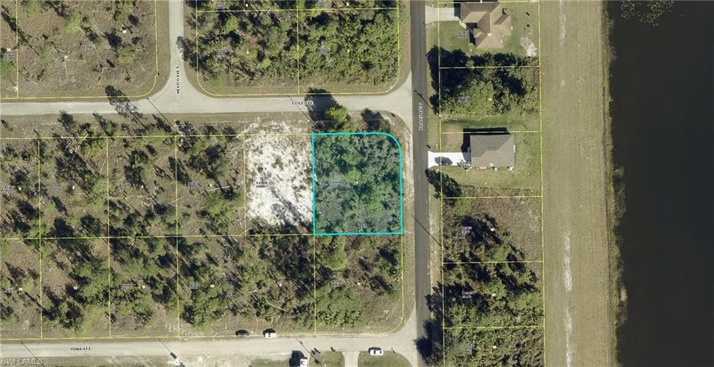 1254 Edile ST E LEHIGH ACRES, FL 33974
