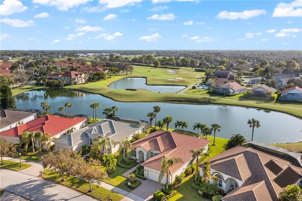 8772 Mustang Island CIR NAPLES, FL 34113
