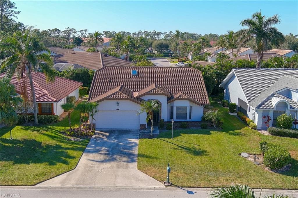 485 Countryside DR NAPLES, FL 34104