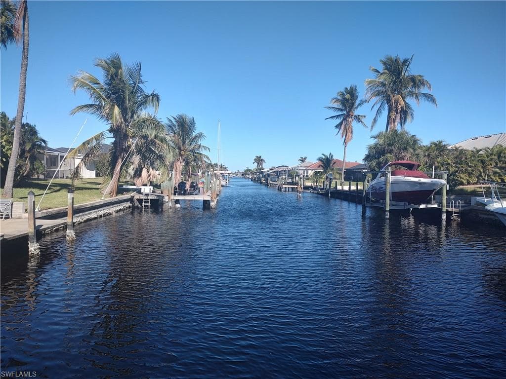 5214 SW 2nd AVE CAPE CORAL, FL 33914