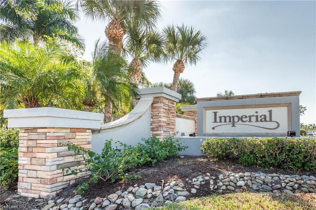 1789 Supreme CT NAPLES, FL 34110