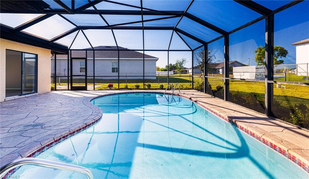 1013 NE 11th ST CAPE CORAL, FL 33909
