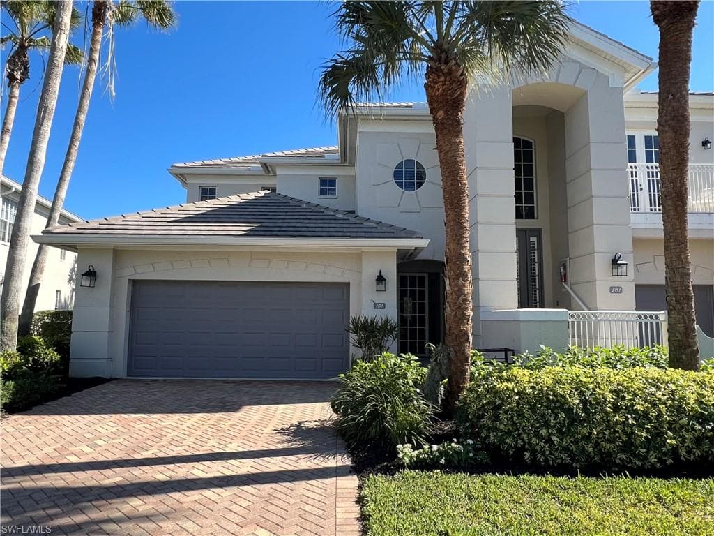 9596 Cypress Hammock CIR 101 ESTERO, FL 34135