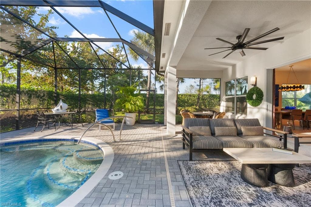 28500 Twain DR BONITA SPRINGS, FL 34135