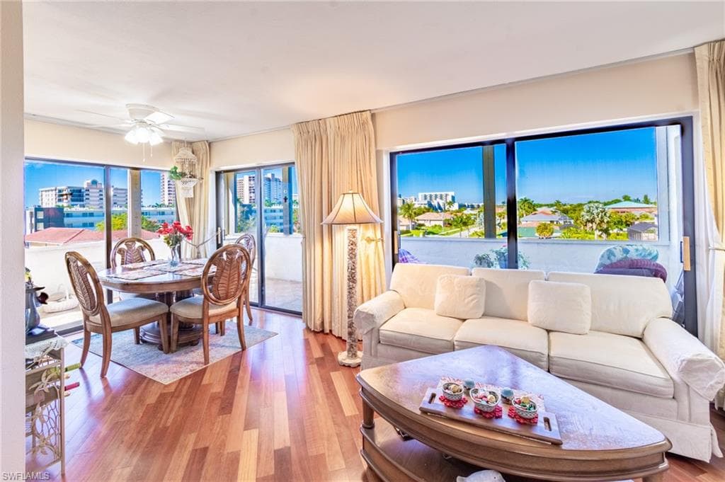 921 Seagrape DR 409A MARCO ISLAND, FL 34145