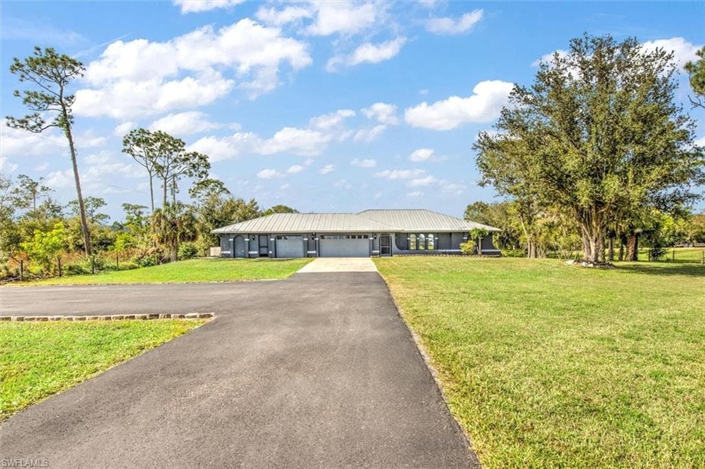 5680 Staley RD FORT MYERS, FL 33905
