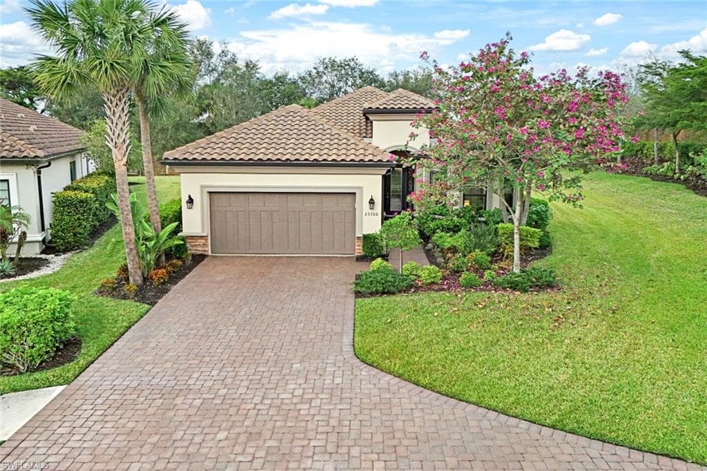 23700 Pebble Pointe LN ESTERO, FL 34135