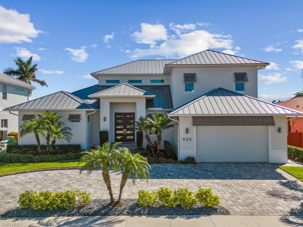 929 Joy CIR MARCO ISLAND, FL 34145