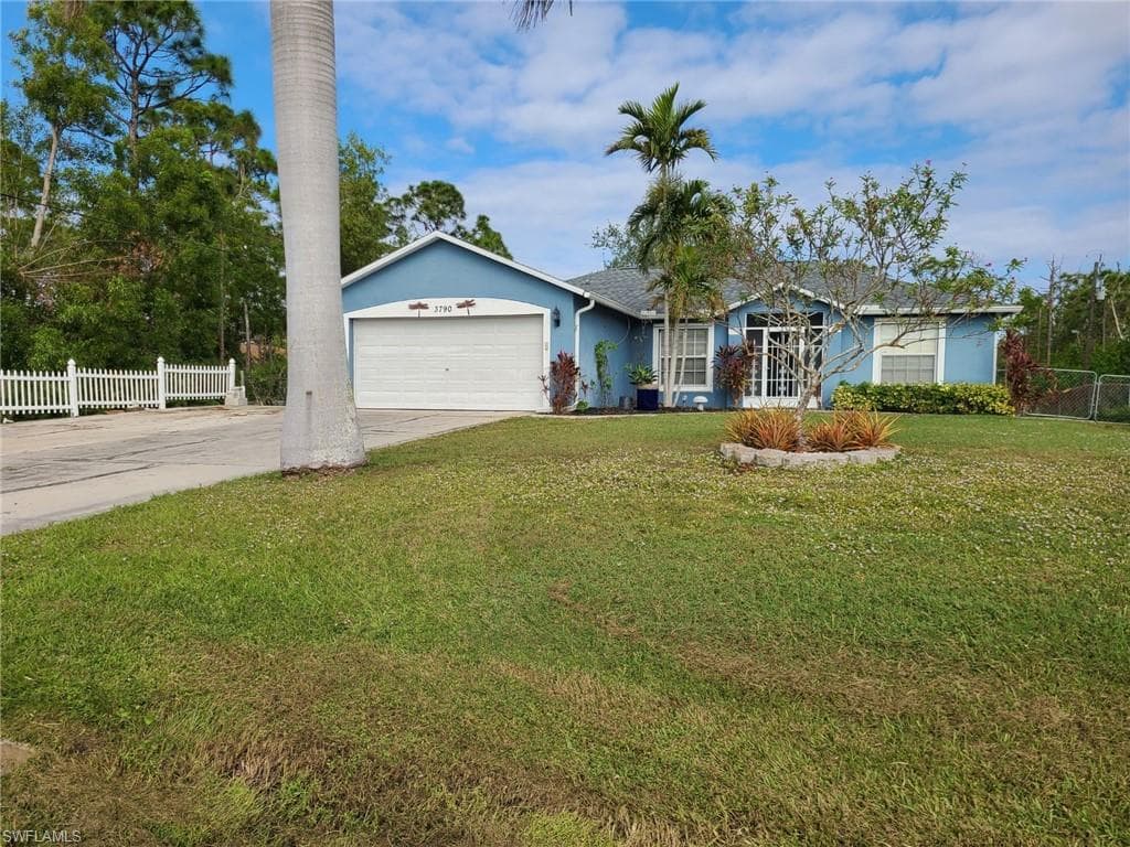 3790 Tangelo DR ST. JAMES CITY, FL 33956
