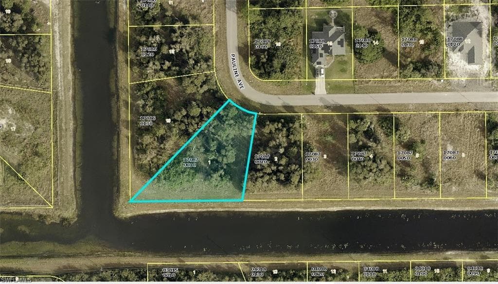 206 Preston ST LEHIGH ACRES, FL 33974