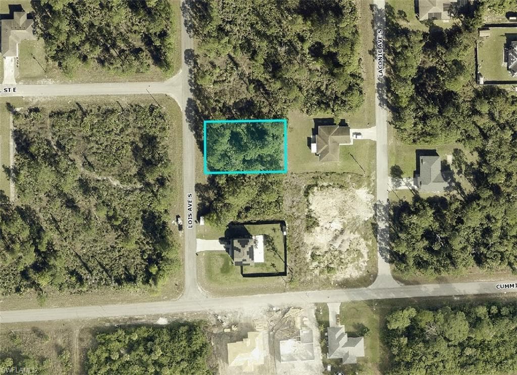 463 Lois AVE S LEHIGH ACRES, FL 33974