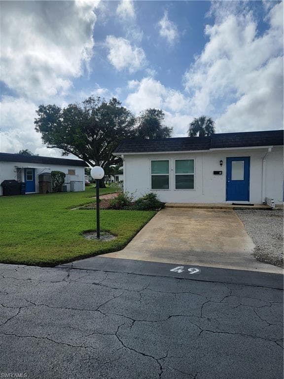 49 Tangerine CT LEHIGH ACRES, FL 33936