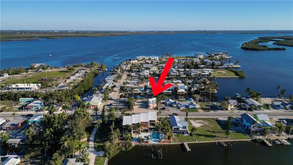4661 Pine Island RD NW MATLACHA, FL 33993